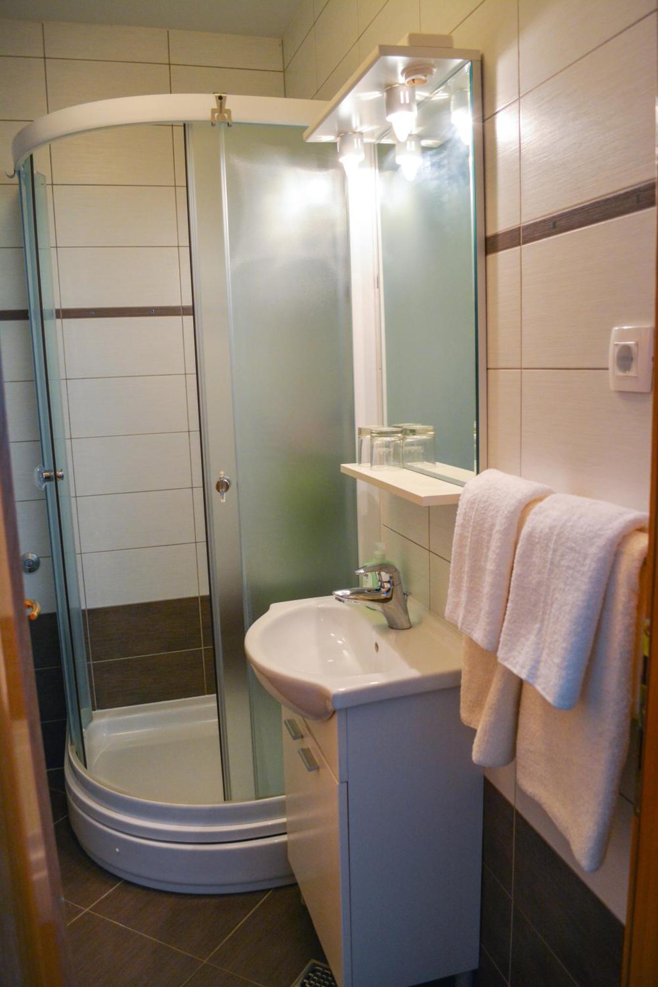 Apartment Sopta Makarska Esterno foto