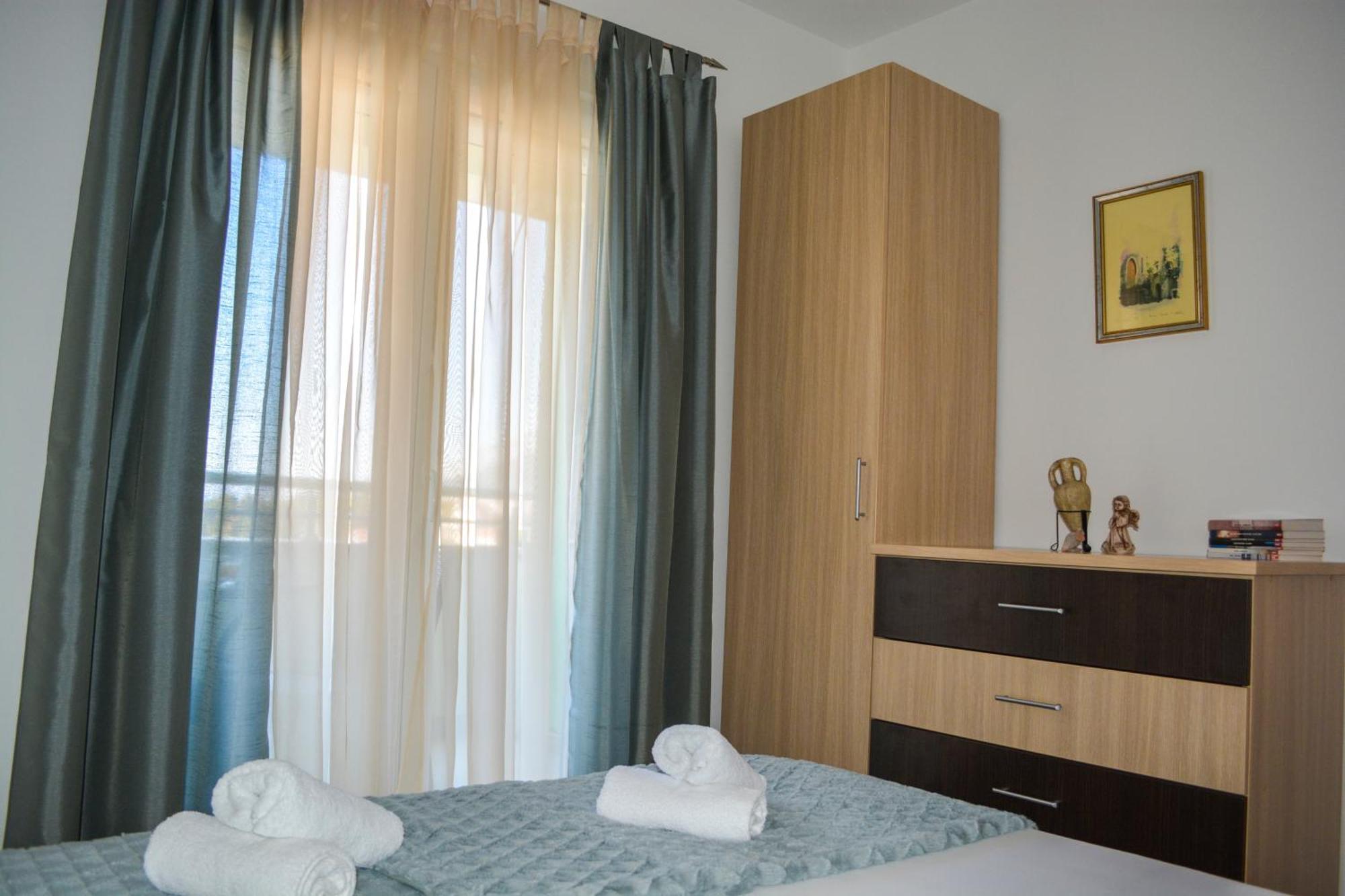 Apartment Sopta Makarska Esterno foto
