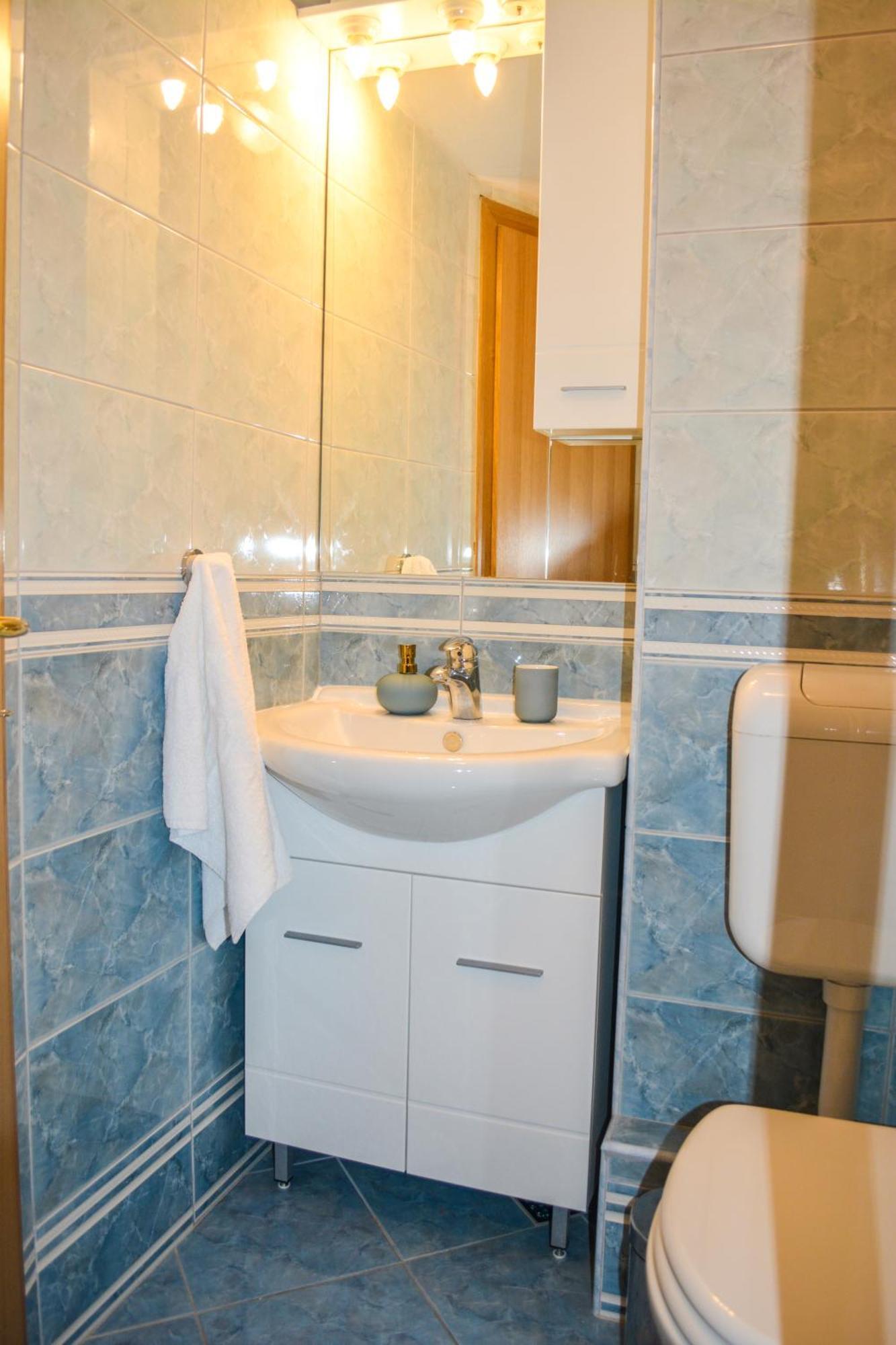 Apartment Sopta Makarska Esterno foto