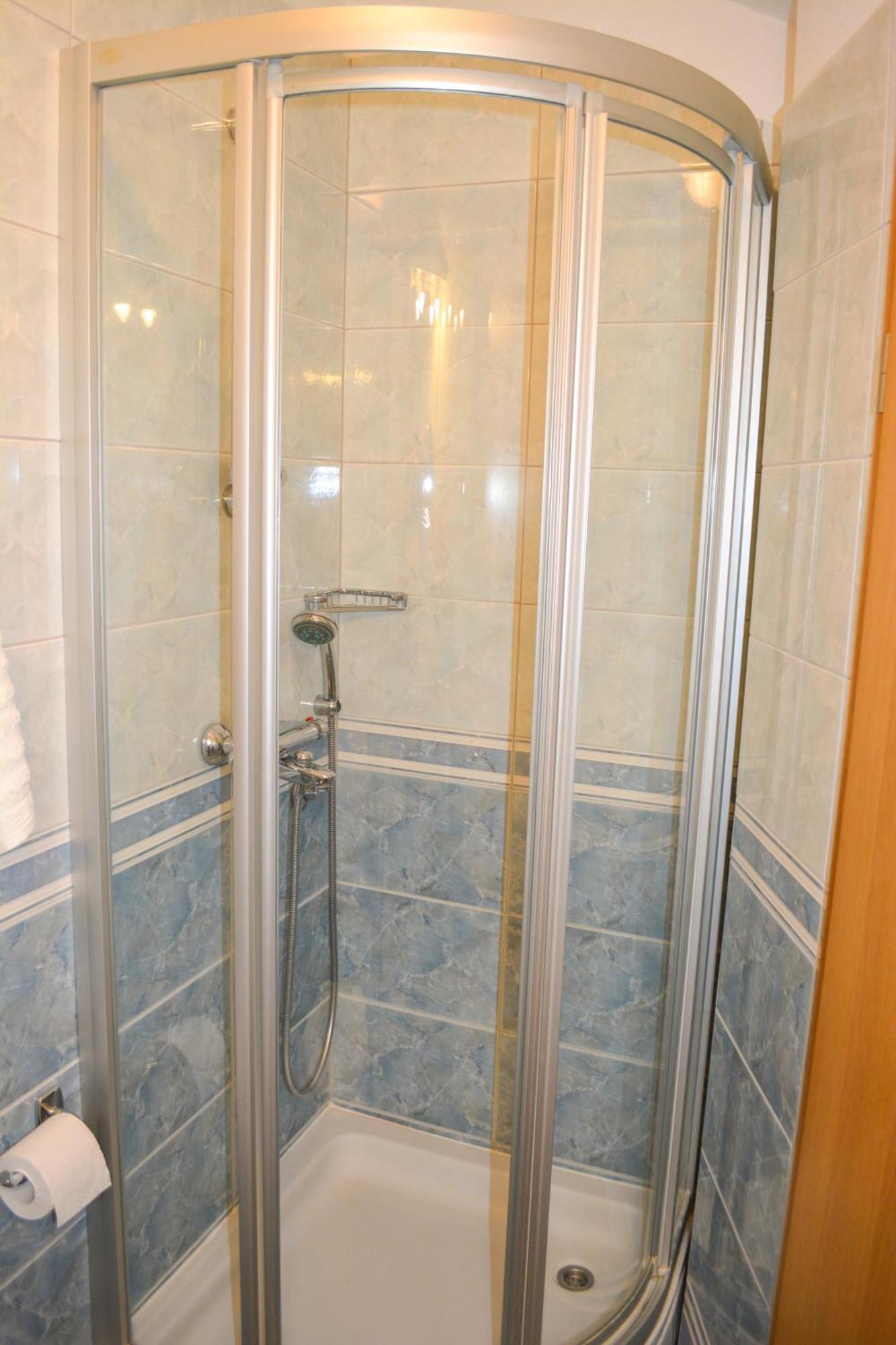 Apartment Sopta Makarska Esterno foto